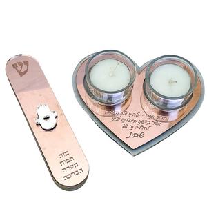 Elegante Set di portacandele in acrilico Shabbat Lucite Menorah e portacandele gioiello - Product Image 5