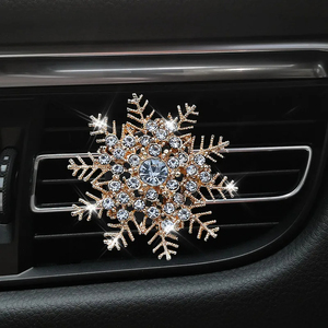 Parfum de voiture Accessoires d'intérieur Perceuse à eau Flocon de neige voiture Sortie de climatisation Clip de parfum Aromathérapie automobile - Product Image 3