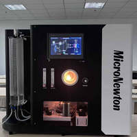 Dispositif de pile à combustible à hydrogène électrolytique avec cylindre de stockage de liquide transparent pour l'observation visuelle du flux d'électrolyte