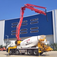 Camion malaxeur-pompe à béton avec kit supérieur 24-30 mètres, mélange et pompage intégrés pour la construction de logements ruraux et le coulage de stades