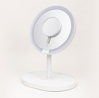 Table portative A MENÉ LE miroir cosmétique vanité éclairé miroir de maquillage LED