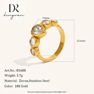 Bague géométrique en acier inoxydable plaqué or 18 carats avec strass en forme de cœur Dingran pour femme, bijoux empilables tendance, vente en gros - Product Image 2