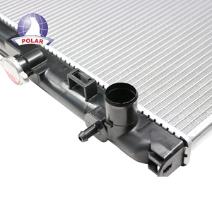 مبرد تبريد السيارة رقم 13085 لإيسوزو دي-ماكس 2.5/3.0 بيك أب، قطعة أصلية (OEM) 8981372734، قطع غيار تبريد، رادياتير سيارات بالجملة - Product Image 2