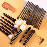Nouvel ensemble professionnel de 24 pinceaux de maquillage en bois faits à la main et personnalisés – Noir, végétalien, pour fond de teint, sourcils et illuminateur