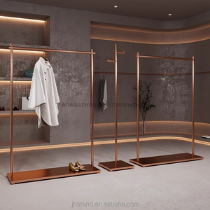 Estante de exhibición <span class=keywords><strong>para</strong></span> tienda de <span class=keywords><strong>ropa</strong></span>, estante de exhibición de <span class=keywords><strong>ropa</strong></span> colgante de acero inoxidable de piso a techo de oro rosa cepillado, estante especial <span class=keywords><strong>para</strong></span> mujer - Product Image 3