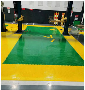 Installation à pression et facile à nettoyer Tapis de sol industriel en PVC pour plancher de garage en plastique - Product Image 6