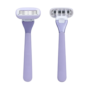 Rasoir pour femmes à 5 lames avec bande lubrifiante |   Poignée ergonomique antidérapante en métal et silicone, lames en acier inoxydable, multicolores - Product Image 1