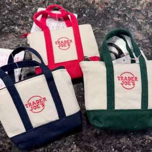 Borsa Shopper in Tela di Cotone Personalizzata con Logo Ricamato, Mini Formato, Blu Menta e Rosa, per Regali e Accessori - Product Image 2