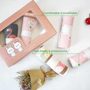 6 strati di Baby Salviette Extra Morbido Assorbente Naturale Mussola di Cotone con il Fumetto Stampato Disegno Del Bambino Appena Nato Asciugamano per Il Viso - Product Image 2