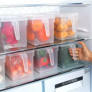 Transparent Kitchen Food Container Refrigerator Stackable Storage Box With Handle PP Material
