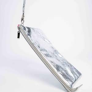 Sac de poche d'argent de mode de sac cosmétique de main d'usine d'OIN BSCI pour l'application cosmétique - Product Image 4