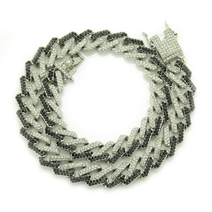 อุปกรณ์เสริมใหม่ สร้อยคอโซ่คิวบาทรงเรขาคณิตประดับเพชร จี้ห้อยคอแบบโซ่ แทนจิง - Product Image 5