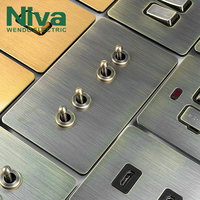 Interrupteurs muraux rétro de luxe Niva, panneau en acier inoxydable, interrupteurs d'hôtel, prises domestiques 4 gangues NV2
