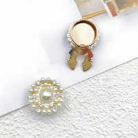 JINYU En gros Cache-boutons en métal pour chemises femme, décoratifs avec strass, clips de bouton, cache-boutons, boutons de manchette, logo perle