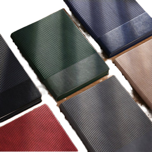 Custom A5 doppio materiale <span class=keywords><strong>a</strong></span> <span class=keywords><strong>righe</strong></span> Soft-Shell Notebook 100 fogli in pelle sintetica <span class=keywords><strong>a</strong></span> guscio rigido in stile Business per uso scolastico - Product Image 4
