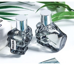 Nouveau design 30ml en forme de <span class=keywords><strong>poing</strong></span> hommes <span class=keywords><strong>parfum</strong></span> Det frais longue durée boisé <span class=keywords><strong>parfum</strong></span> hommes Cologne <span class=keywords><strong>parfum</strong></span> - Product Image 6