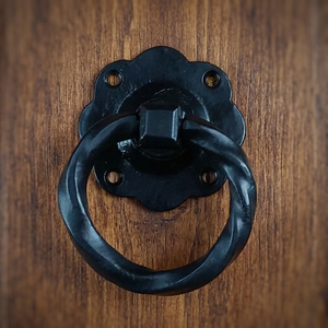 Classic Black Metal Floral <b>Door</b> Knocker with Ring Elegant Design for Timeless and Stylish Home Entrances - Product Image 1
