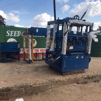 Machine manuelle à 3 trous de petite taille pour la fabrication de briques en béton et de pavés, à vendre au Zimbabwe