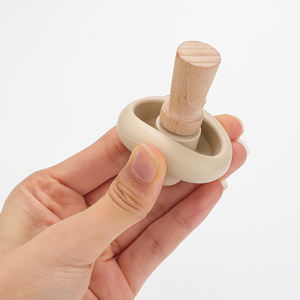 Jouet empilable <span class=keywords><strong>en</strong></span> forme de champignon au design exclusif, <span class=keywords><strong>en</strong></span> silicone et <span class=keywords><strong>en</strong></span> bois, anneau de dentition pour bébé sans BPA - Product Image 5