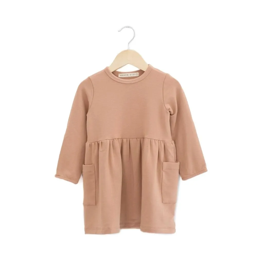 Vestido informal de punto de algodón para niña boutique de otoño personalizado manga larga fruncido con bolsillo