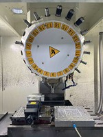 TV-800 MFplus BT30 20000rpm 800x500x300mm 7.5kw Serie Vertical para PLC