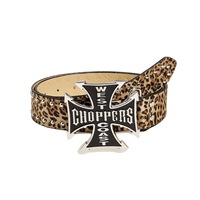 Ceinture en cuir cloutée style punk rock JULUN pour femme avec grande boucle croisée, ceinture statement West Coast Chopper pour un style urbain audacieux