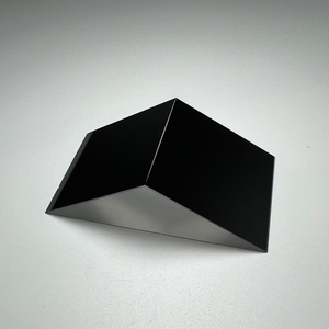 Prisma Triangular Equilátero de Vidro Óptico K9 para Câmeras Industriais e Scanners 3D - Product Image 1