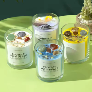 Vela Aromática Artesanal sin Humo con Flores Secas y Piedras de Cristal para Decoración del Hogar, Regalo para Días Festivos, Venta al por Mayor - Product Image 4