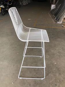 Sedia impilabile per sgabello da Bar in ferro metallico per noleggio eventi - Product Image 4