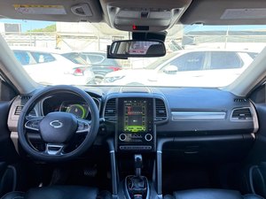 SUV Diesel Automatique 4x4 QM6 Blanc 2017 de Qualité Coréenne Supérieure avec Sièges Ventilés et Cabine Silencieuse - Product Image 5