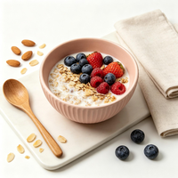 Bol à glace rose côtelé en céramique, résistant à la chaleur, compatible micro-ondes et lave-vaisselle, durable, moderne et minimaliste, pour la table.
