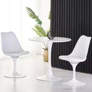आधुनिक नवर्डिक डिजाइन रसोई स्विस कुशन सीट भोजन कुर्सियां कैफे रेस्तरां के लिए प्लास्टिक ट्यूलिप कुर्सियां - Product Image 4