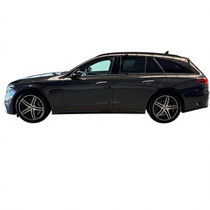 Mercedes-Benz E 200 T AMG 2025 Sedán Automático Gasolina Faros LED Ruedas R18 Asientos de Cuero Motor Turbo Techo Panorámico Euro - Product Image 1