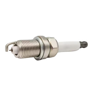 Precio al por mayor 12 12 2 158 252 12122158252 IZFR6H11 Bujía para BMW E46 E60 E65 E70 E81 E88 E90 E92 X5 A6 550i 650i 750i - Product Image 3