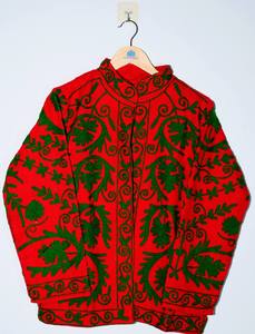 Blouson Bomber en Coton Brodé Rouge Suzani Écologique Respirant pour Femme, Style Bohème Ethnique, Fait Main, Idéal Cadeau - Product Image 1