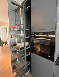 ตู้ครัวไม้แข็งครบชุดสำหรับการออกแบบห้องครัวที่หรูหรา - Product Image 2