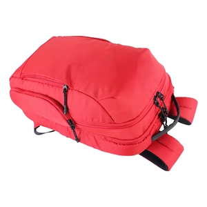 Mochila informal ligera de poliéster reciclado BSCI personalizada para hombres, mujeres, estudiantes, deportiva, impermeable, para portátil. - Product Image 5