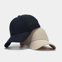 6-Panel Wasserdichte Polyester Sport Golfmütze mit Individuellem Gummi-PVC-Patch Logo Baseballkappe