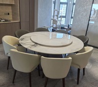 Table à manger moderne en marbre blanc sur mesure avec plateau rotatif, plateau en pierre, base en métal, mobilier de luxe pour la maison