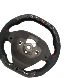 Cuir perforé en fibre de carbone avancé pour volant de voiture Ford Fiesta de qualité supérieure - Product Image 3