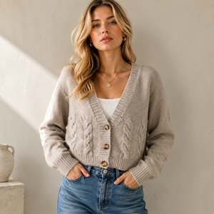 Cárdigan de punto trenzado <span class=keywords><strong>beige</strong></span> para <span class=keywords><strong>mujer</strong></span>, cuello en V, botones frontales, suéter suave y acogedor con dobladillo acanalado, prendas de punto de invierno, suministro de fábrica OEM ODM - Product Image 1