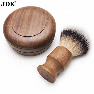 Brosse à raser et bol à raser biodégradables à manche en bois de noyer noir pour rasage humide en salon, rasoir de sécurité, poils synthétiques, marque privée, Chine - Product Image 4