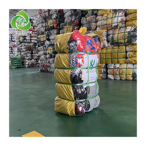 Vente en gros de robe d'été à manches bulles françaises pour femmes jupe à fleurs fragmentées pour femmes vêtements d'occasion - Product Image 1