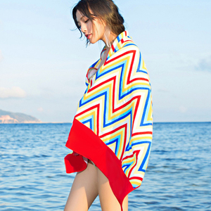 Toalla de playa sin arena de microfibra personalizada ecológica con bolsillos - Product Image 2