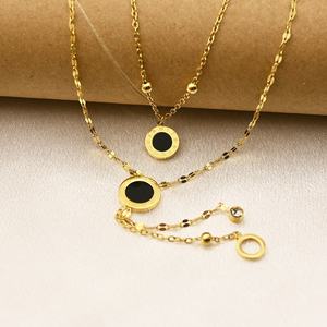 Collier de chiffres romains de <span class=keywords><strong>film</strong></span> noir personnalisé à la mode fabriqué en Chine collier initial personnalisé en gros - Product Image 2