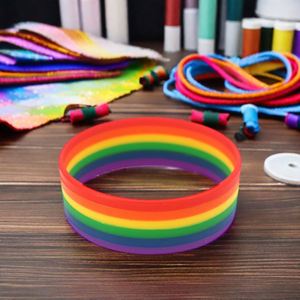 Pulsera de Silicona de Alta Calidad en Colores Arcoíris, Pulsera Segmentada Personalizada para Fiestas Temáticas - Product Image 6