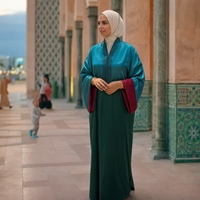 Abaya Kaftan Modeste Musulmane OEM Légère Respirante Grande Taille Été Coupe Ample Polyester Motif Uni Col Manches Longues