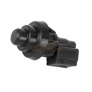Interruptor de luz de marcha atrás Aelwen utilizado para <span class=keywords><strong>RENAULT</strong></span> LAGUNA I OE NO. 7700427640 AEL-30772 - Product Image 3