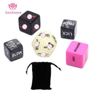 SacKnove <span class=keywords><strong>Juego</strong></span> de 5 <span class=keywords><strong>Dados</strong></span> Luminosos para Adultos, <span class=keywords><strong>Juego</strong></span> de Mesa para el Dormitorio, <span class=keywords><strong>Posturas</strong></span> Amorosas, Coqueteo, <span class=keywords><strong>Juego</strong></span> de Roles, Entretenimiento Divertido, Recreación, Juguetes Sexuales - Product Image 1