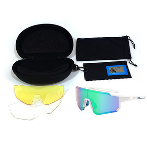 Gafas de Ciclismo Xsy Polarizadas Fotocromáticas con Lentes Intercambiables, Set de Gafas Deportivas para Exteriores con Estuche - Product Image 5